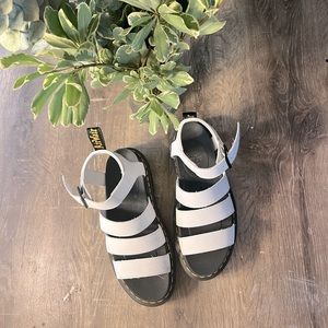 Dr Martens - sandal - size 7